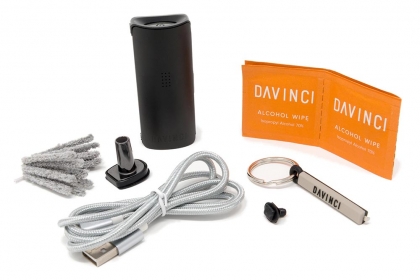 DaVinci Miqro - What's in the box?